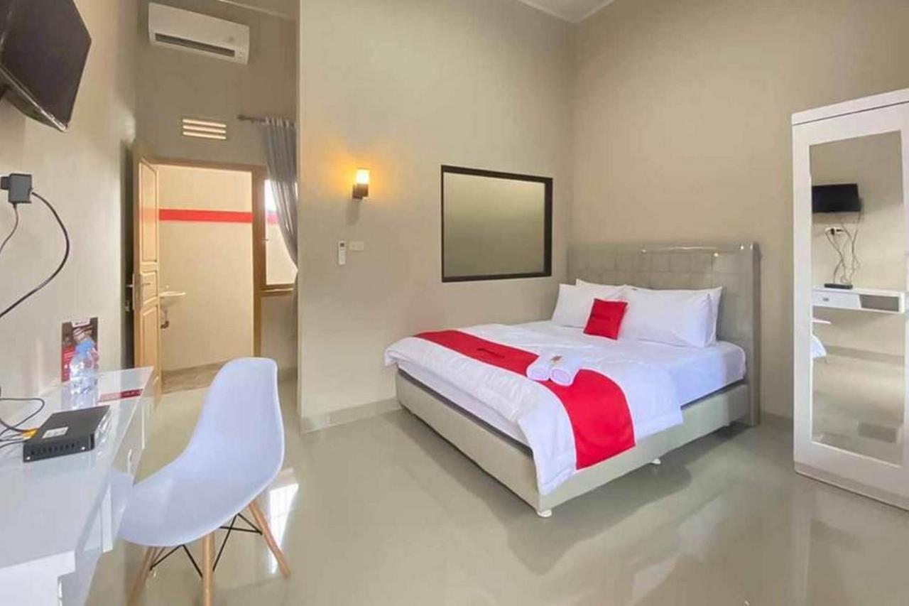Reddoorz Syariah Near Hajimena Lampung Hotel บันดาร์ ลัมปุง ภายนอก รูปภาพ