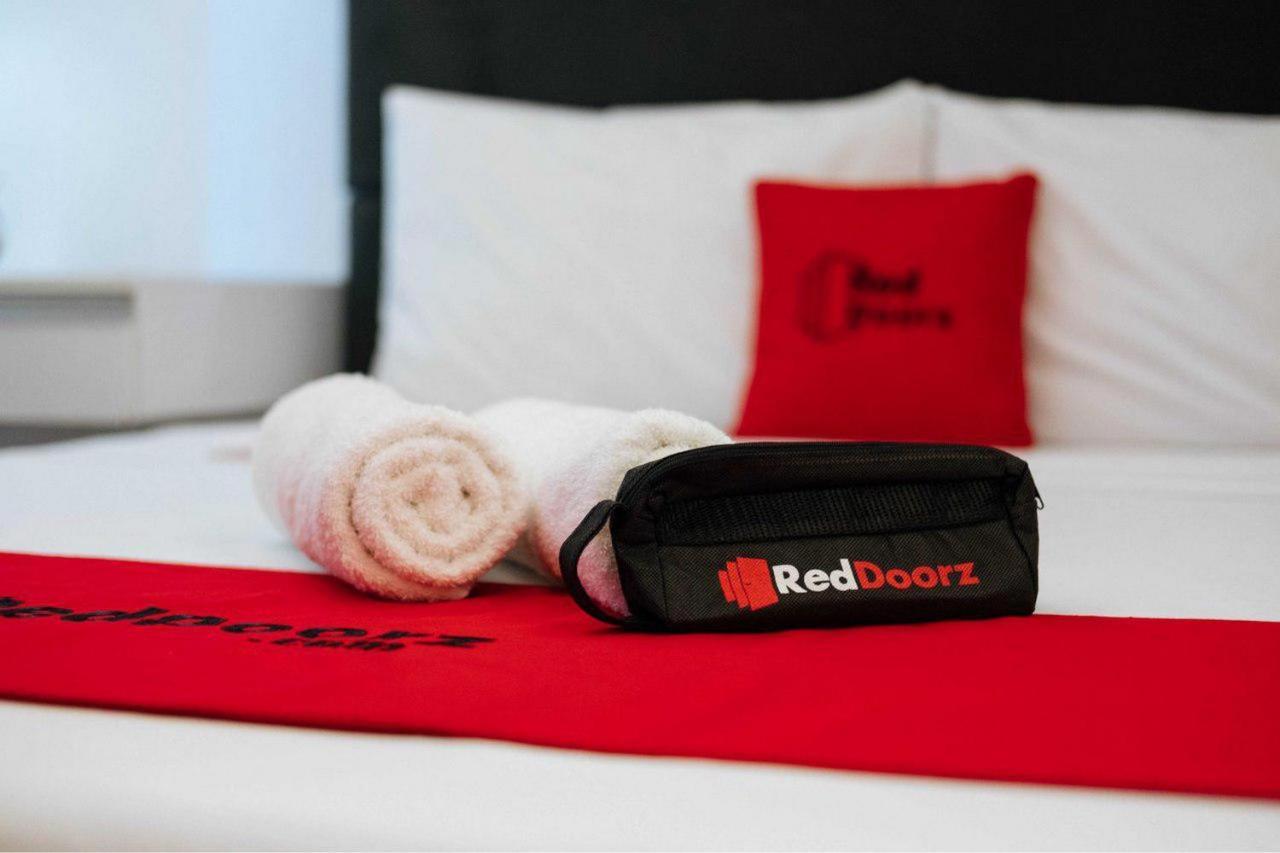 Reddoorz Syariah Near Hajimena Lampung Hotel บันดาร์ ลัมปุง ภายนอก รูปภาพ